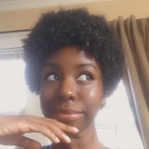 Meet your Posher, Karla